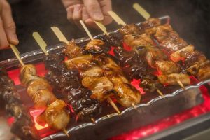 Yakitori – Món gà nướng xiên que hấp dẫn của “xứ hoa anh đào”